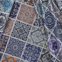 348497220000_color_1.jpg