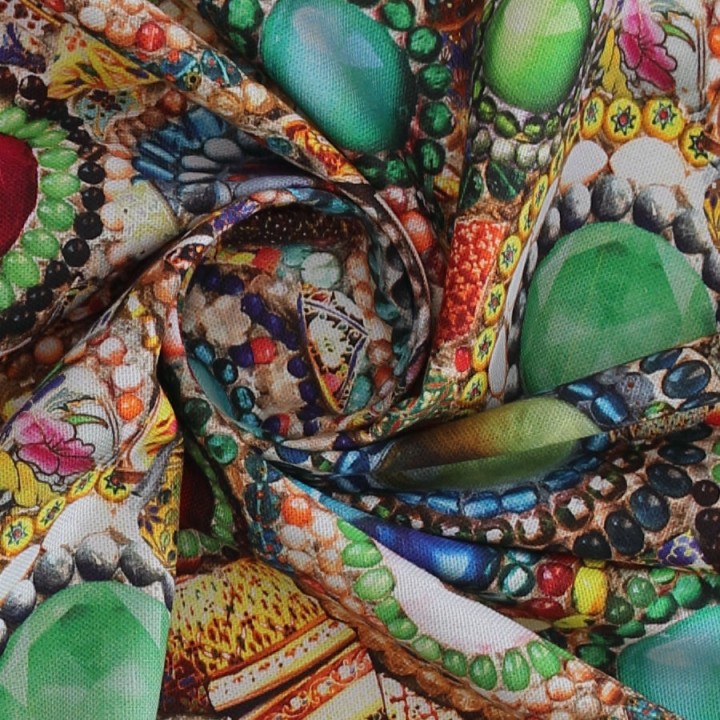 348497520000_color_4.jpg